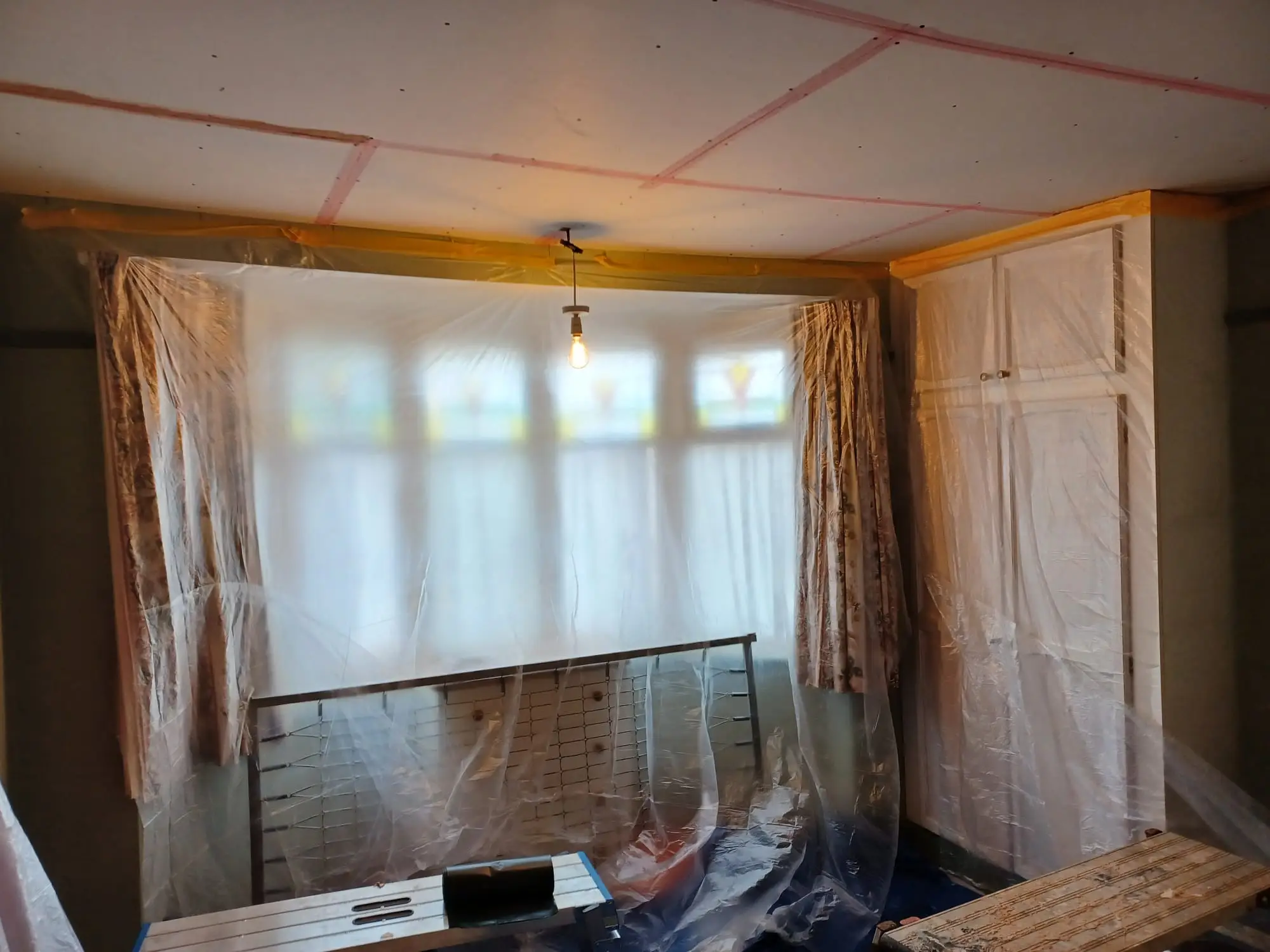 drew s painting surrey 2 - Drew's Plastering and Decorating